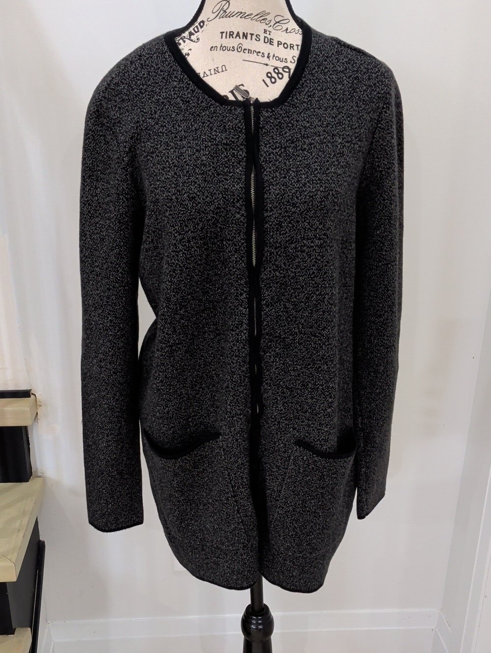 NICOLE MILLER | Women's Gray/Blk Speckled Zip Up Long Sleeved Cardigan